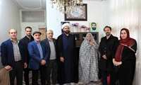 دیدار جمعی از مسئولان دانشگاه و بیمارستان روانپزشکی رازی با خانواده شهید چهاردهی
